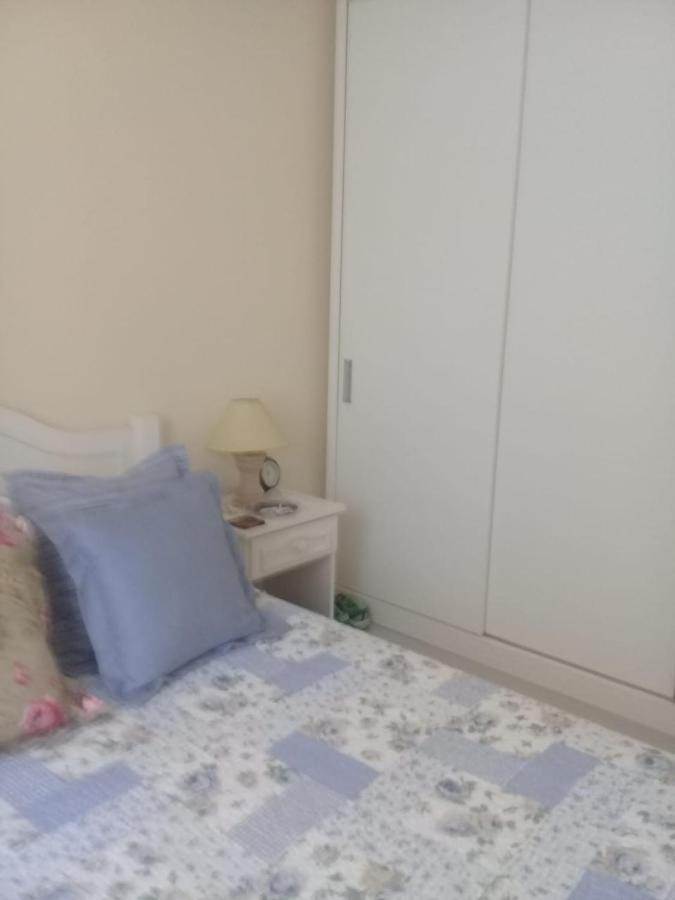 Encantador A 2 Quadras Da Enseada, Com Varanda E Garagem *